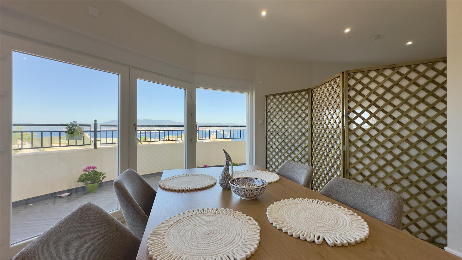  Image of Apartment - 3 Bedrooms - 2 Bathrooms for Rental in South District-Gibraltar, Image 6